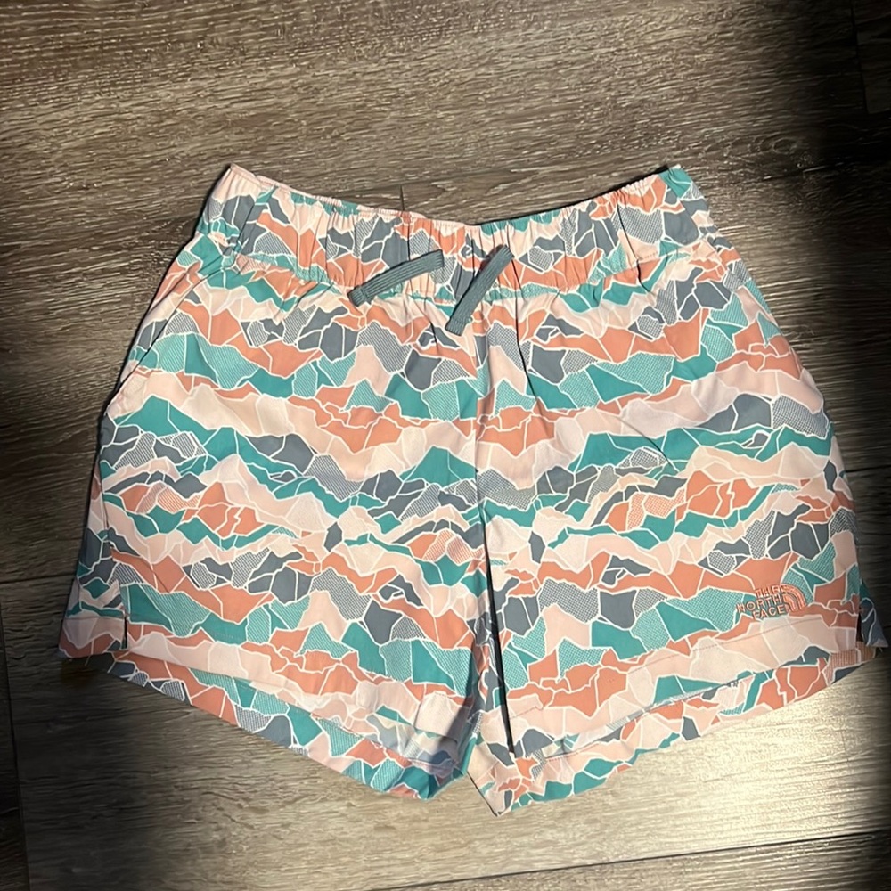 TNF The north face shorts